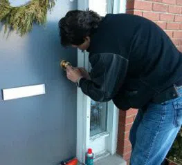 Framingham Locksmith Store Framingham, MA 508-392-4263 - 17a-Eviction-Locksmith