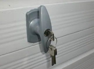 Framingham Locksmith Store Framingham, MA 508-392-4263 - 6a-Garage-Door-Locks
